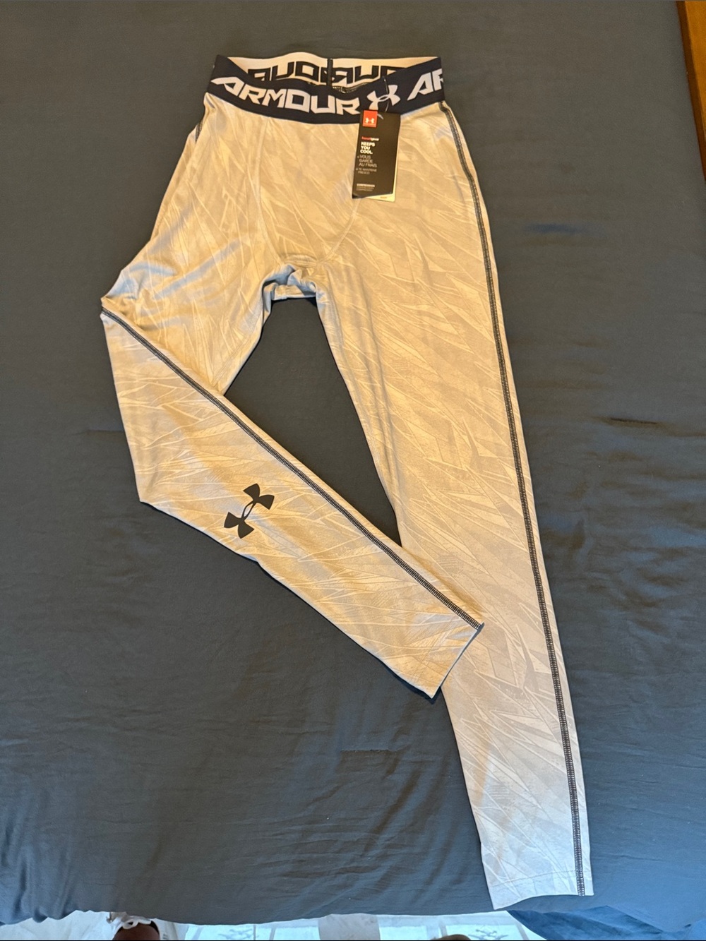 Under Armour Gray White Compression Joggers - Medium